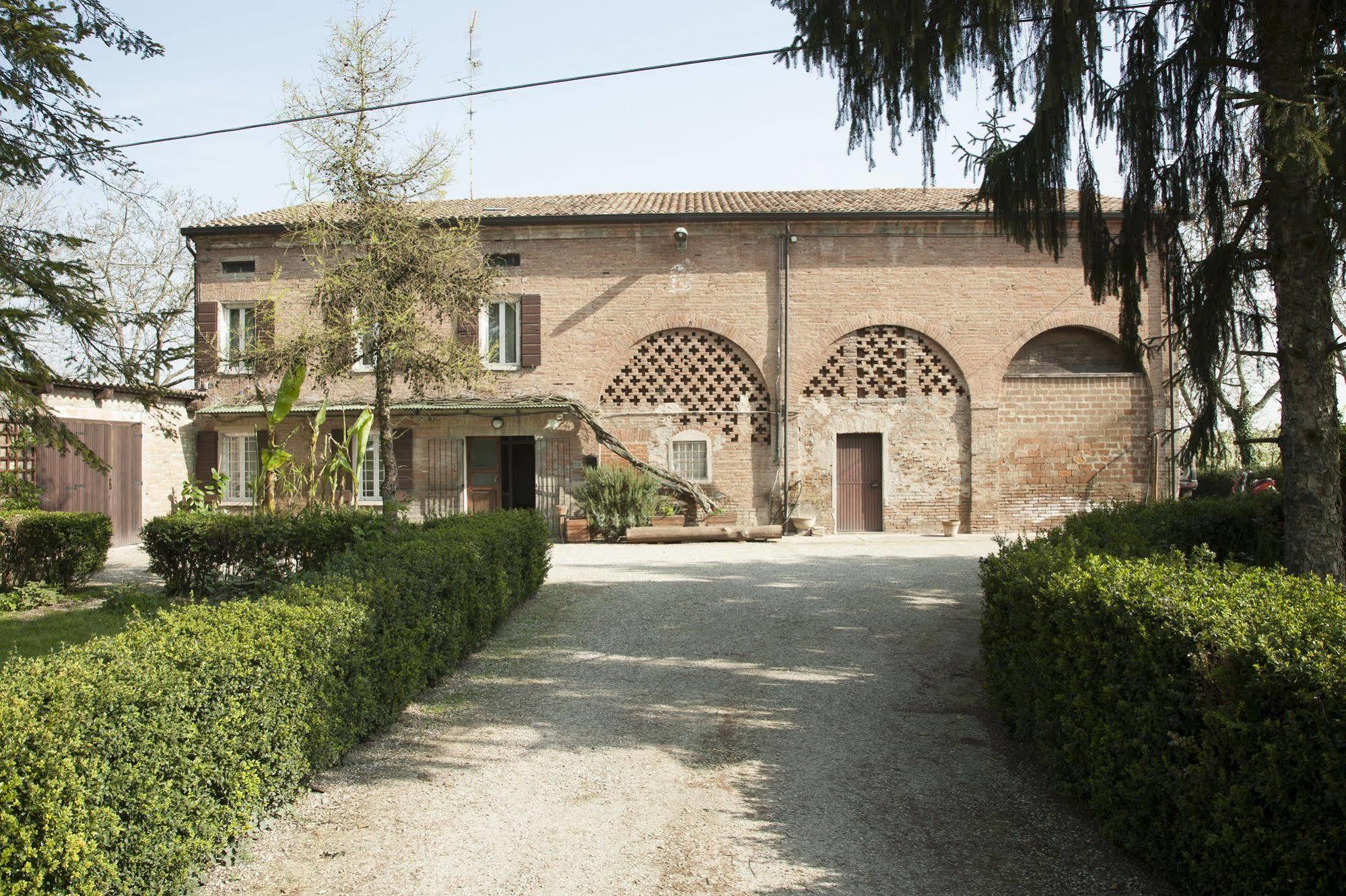 Villa Agriturismo Dosso Al Porto Rolo Exterior foto